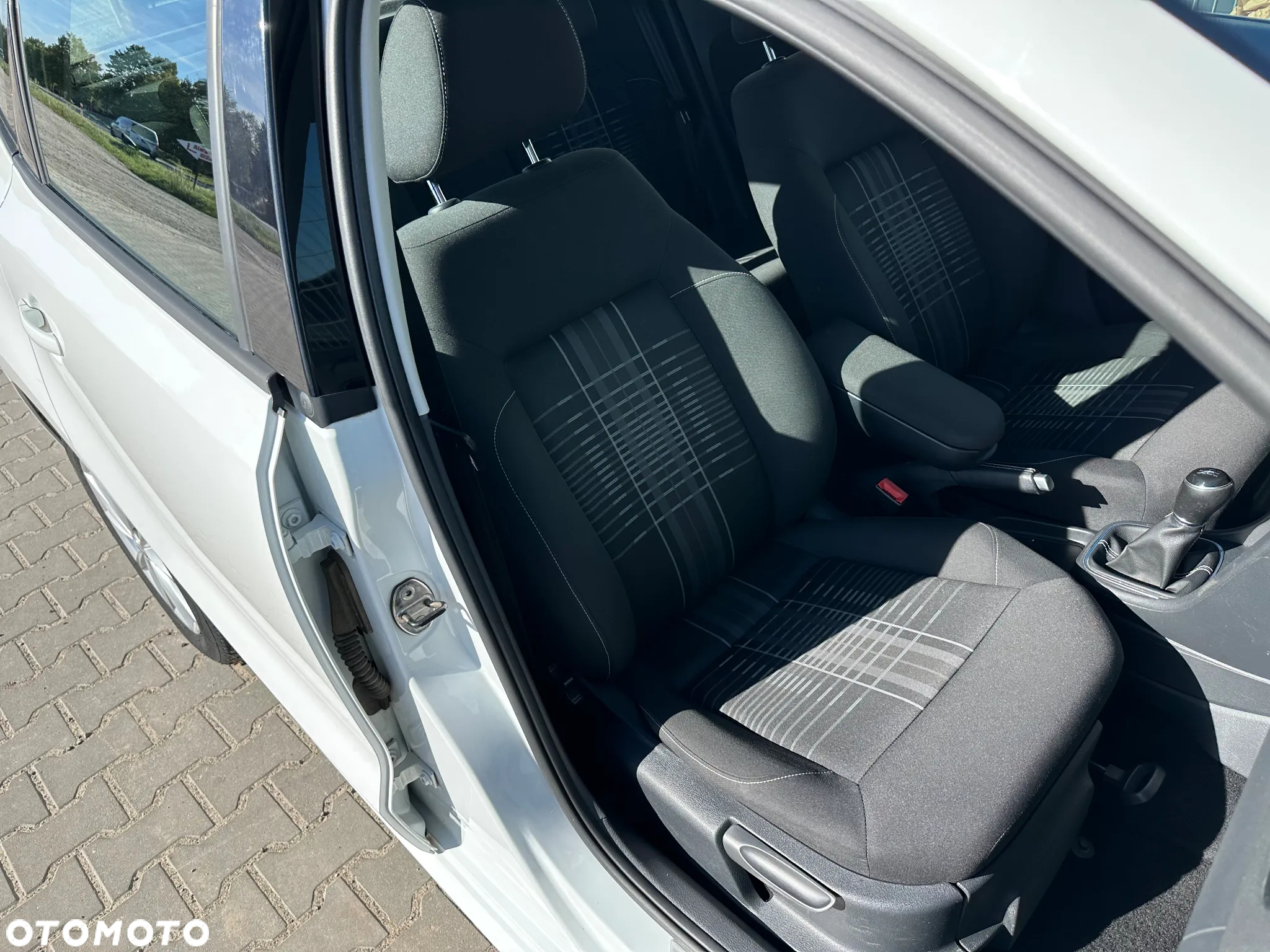 Volkswagen Polo 1.0 Blue Motion Technology Lounge - 20