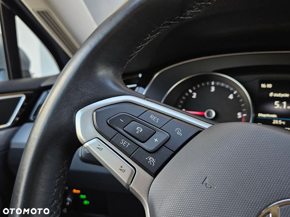 Volkswagen Passat 2.0 TDI EVO Business - 19