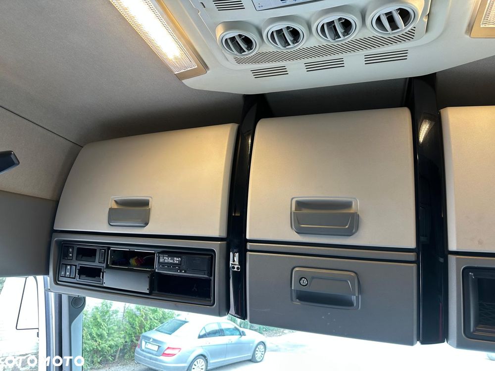 Renault T480 HSC - 11