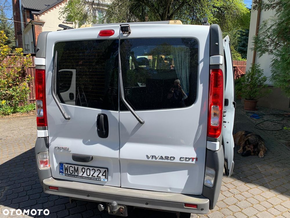 Opel Vivaro - 2