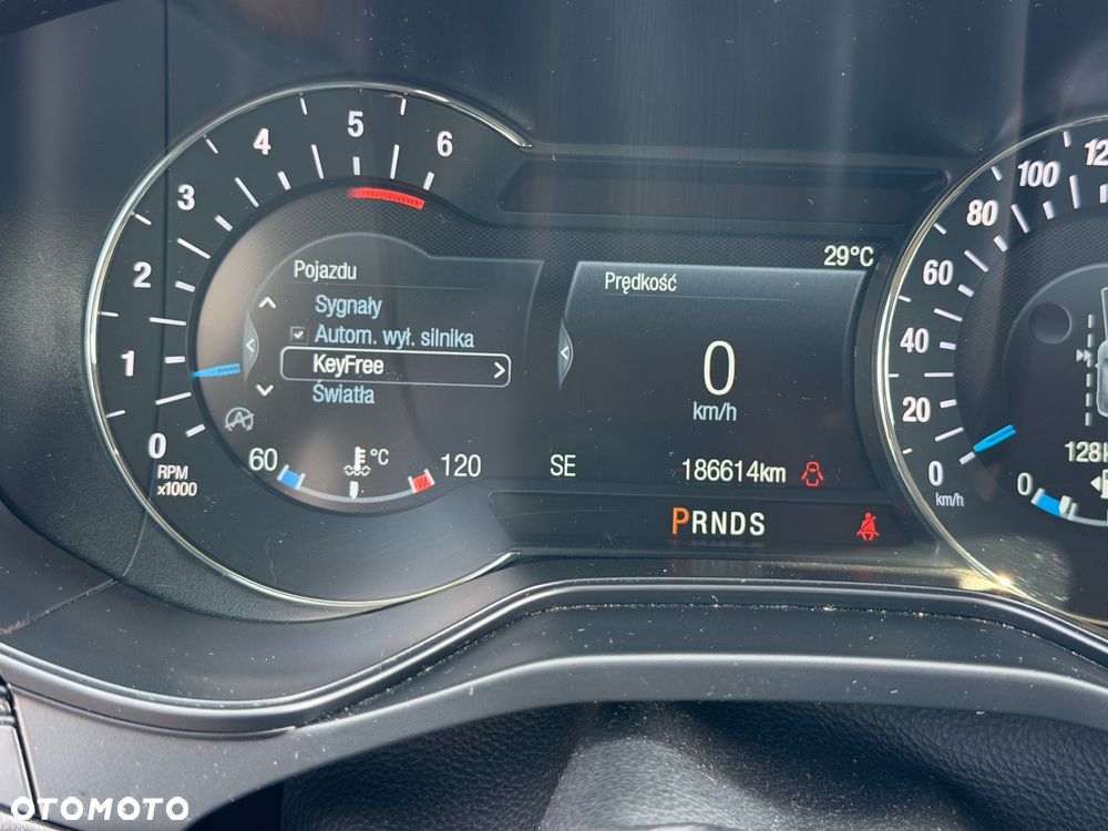 Ford Mondeo 2.0 EcoBlue Titanium - 29
