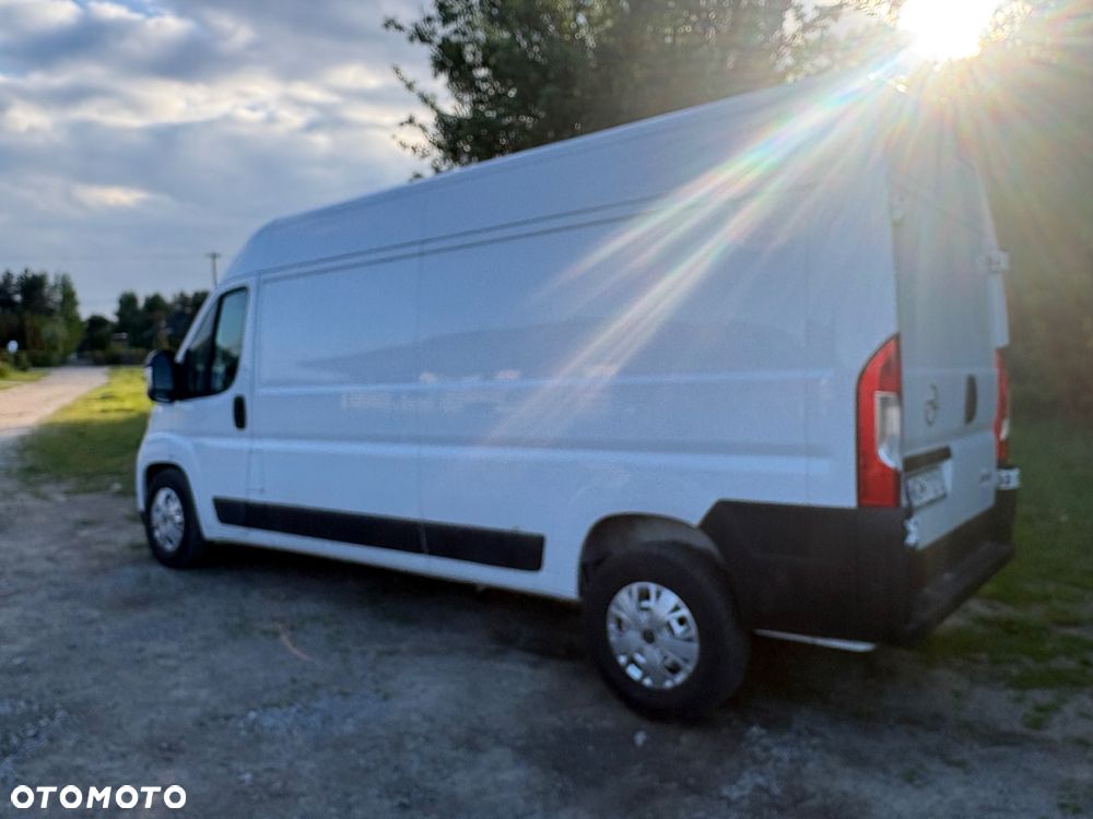 Opel Movano - 8
