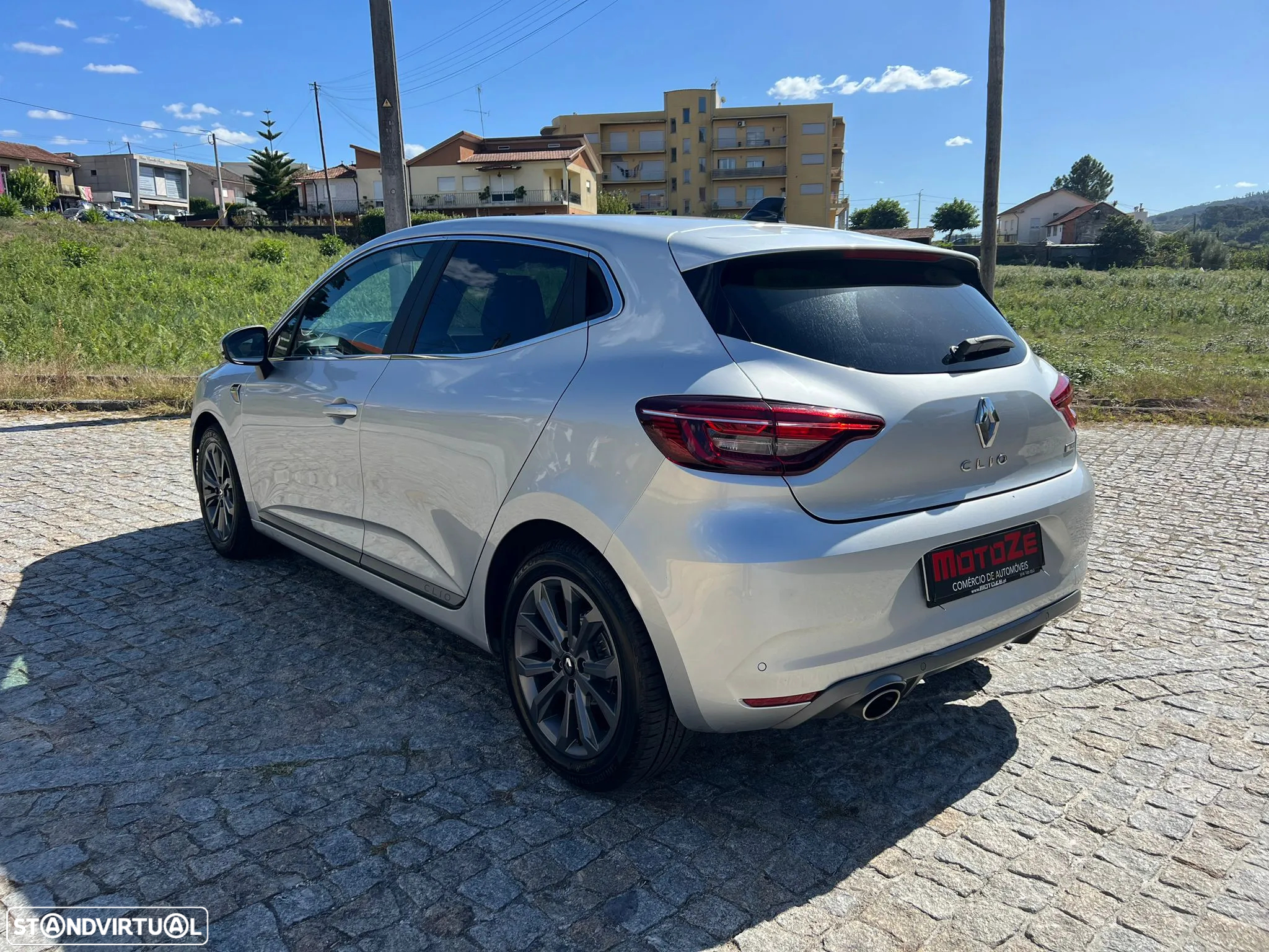 Renault Clio 1.0 TCe RS Line - 3