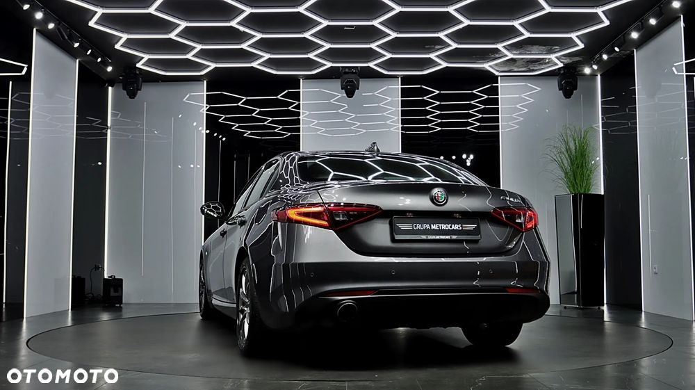 Alfa Romeo Giulia 2.0 Turbo Super - 7