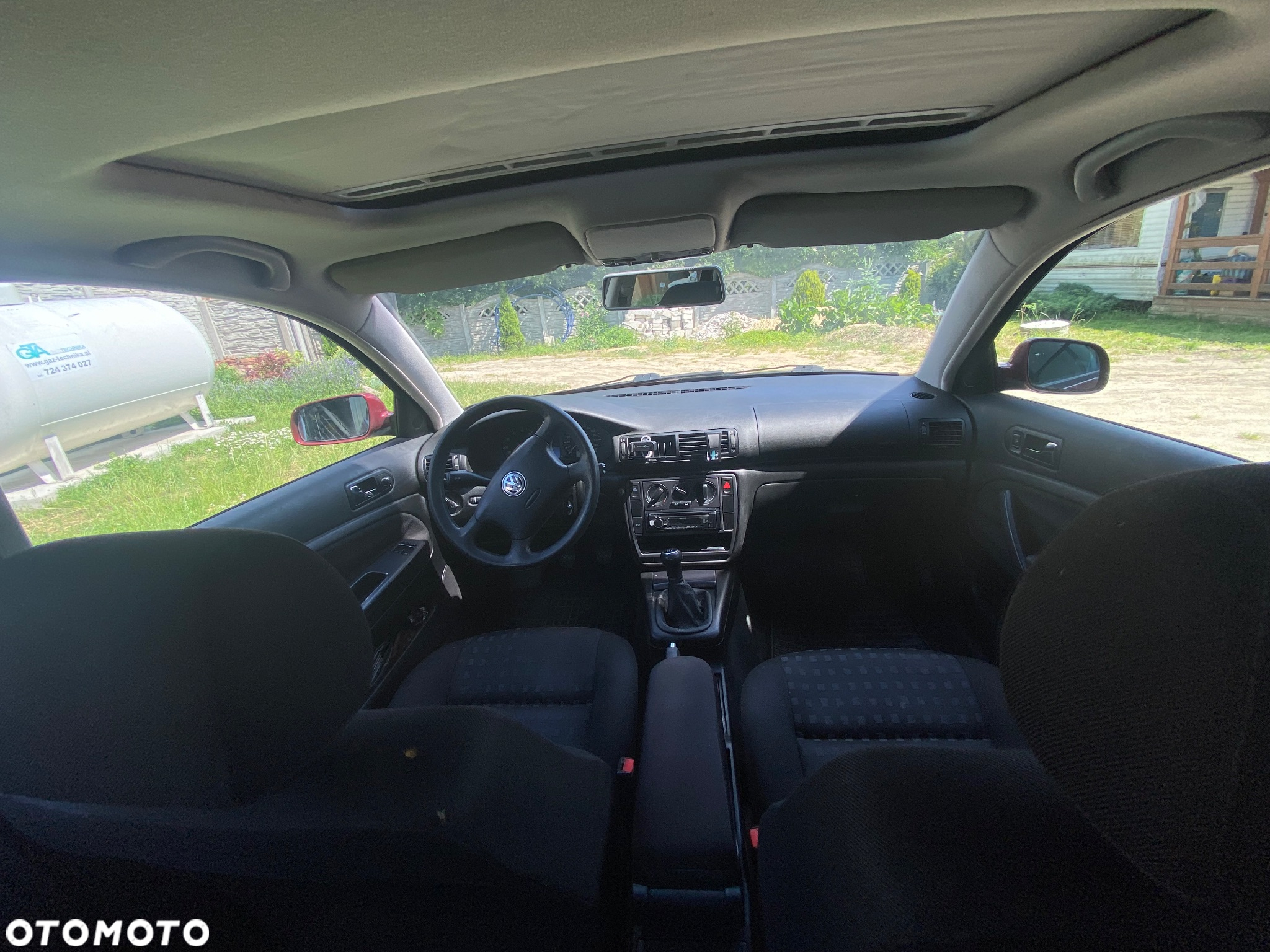 Volkswagen Passat - 17