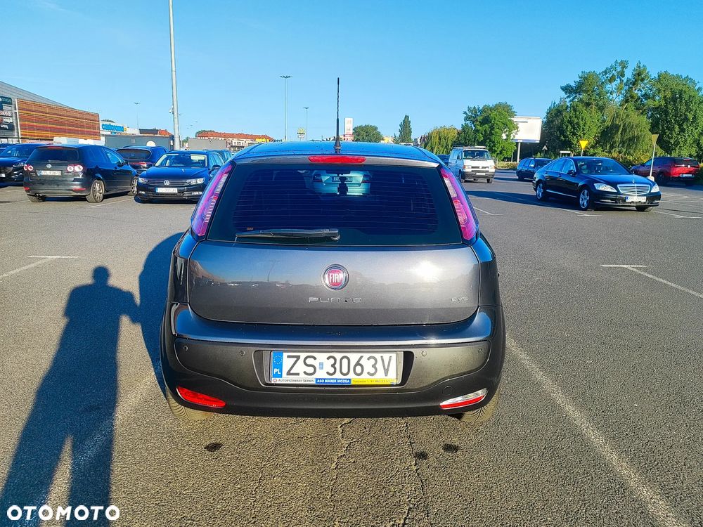 Fiat Punto Evo 1.4 8V Estiva Blue&Me Euro5 - 4