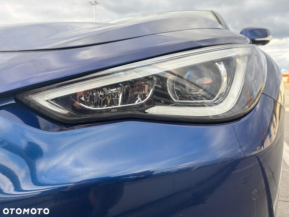 Infiniti Q60 2.0t Sport - 13