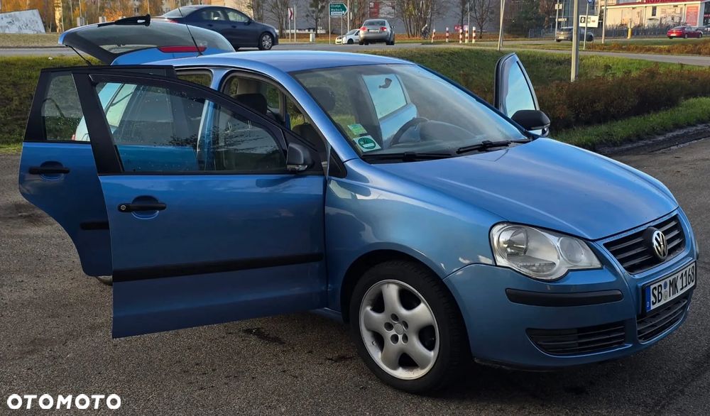 Volkswagen Polo 1.4 16V Trendline - 12