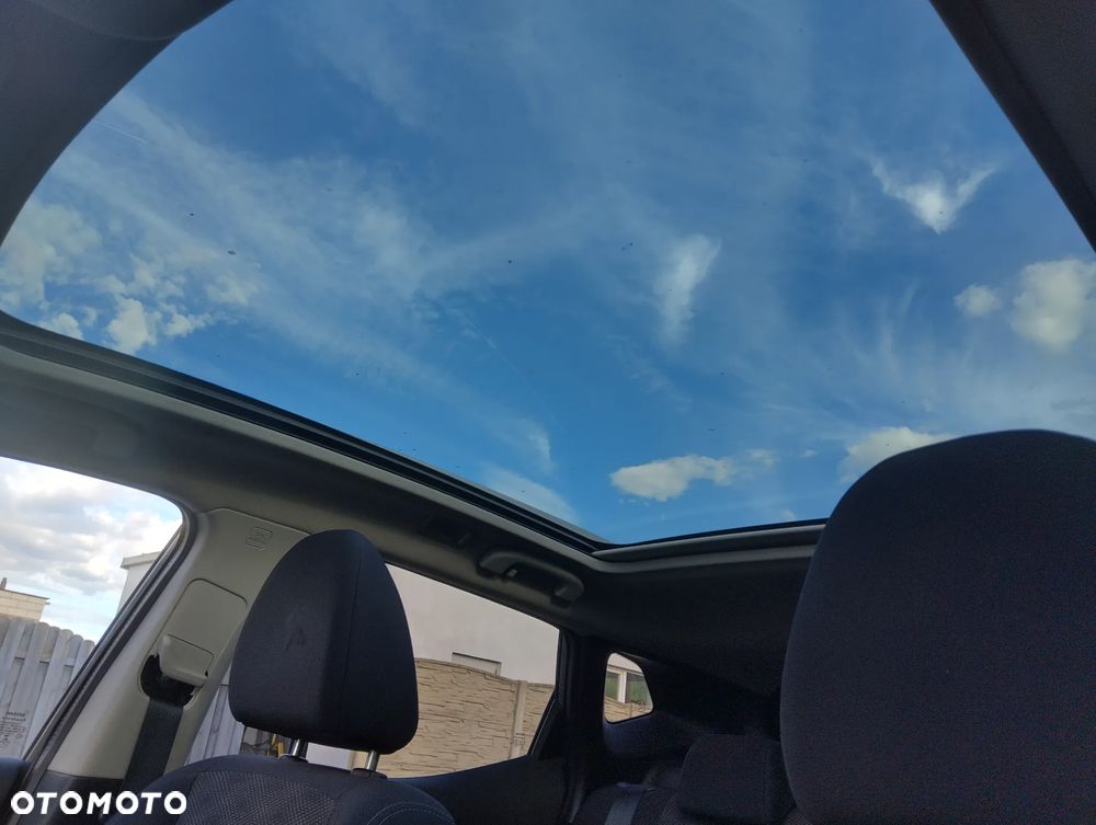 Nissan Qashqai 1.6 DCi Xtronic TEKNA - 13