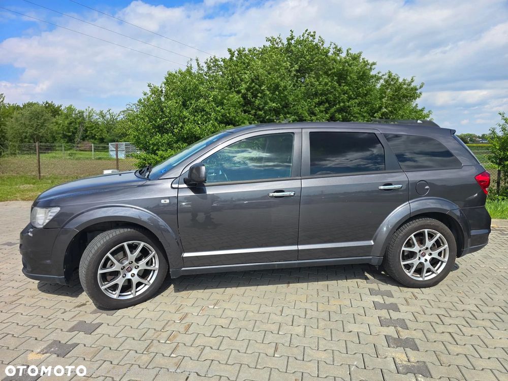 Fiat Freemont 2.0 Multijet Lounge AWD - 4