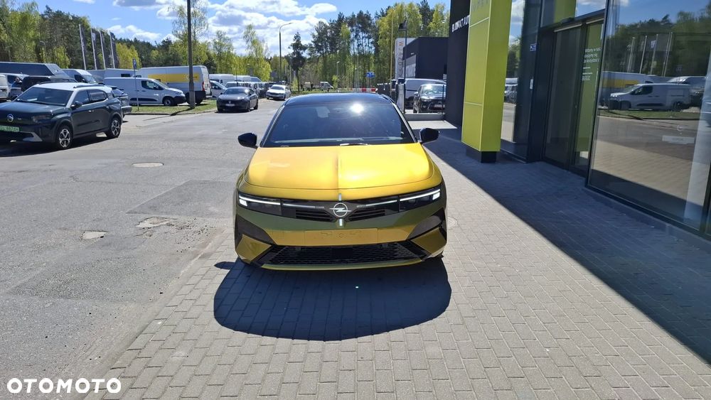 Opel Astra 1.2 T mHEV Ultimate S&S eDTC - 2