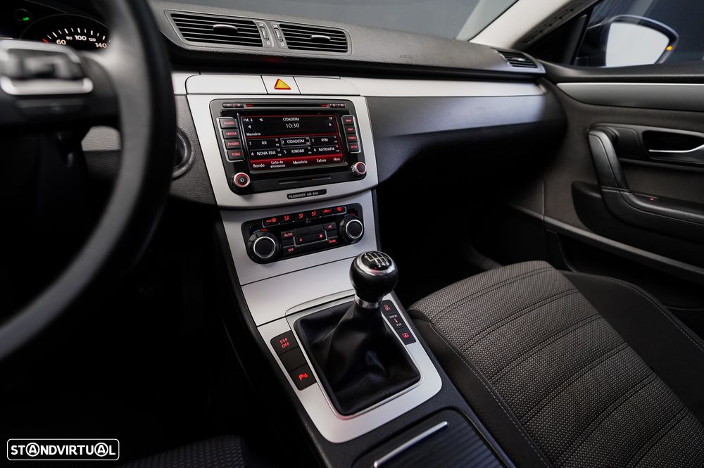 VW Passat CC 2.0 TDi BlueMotion - 14