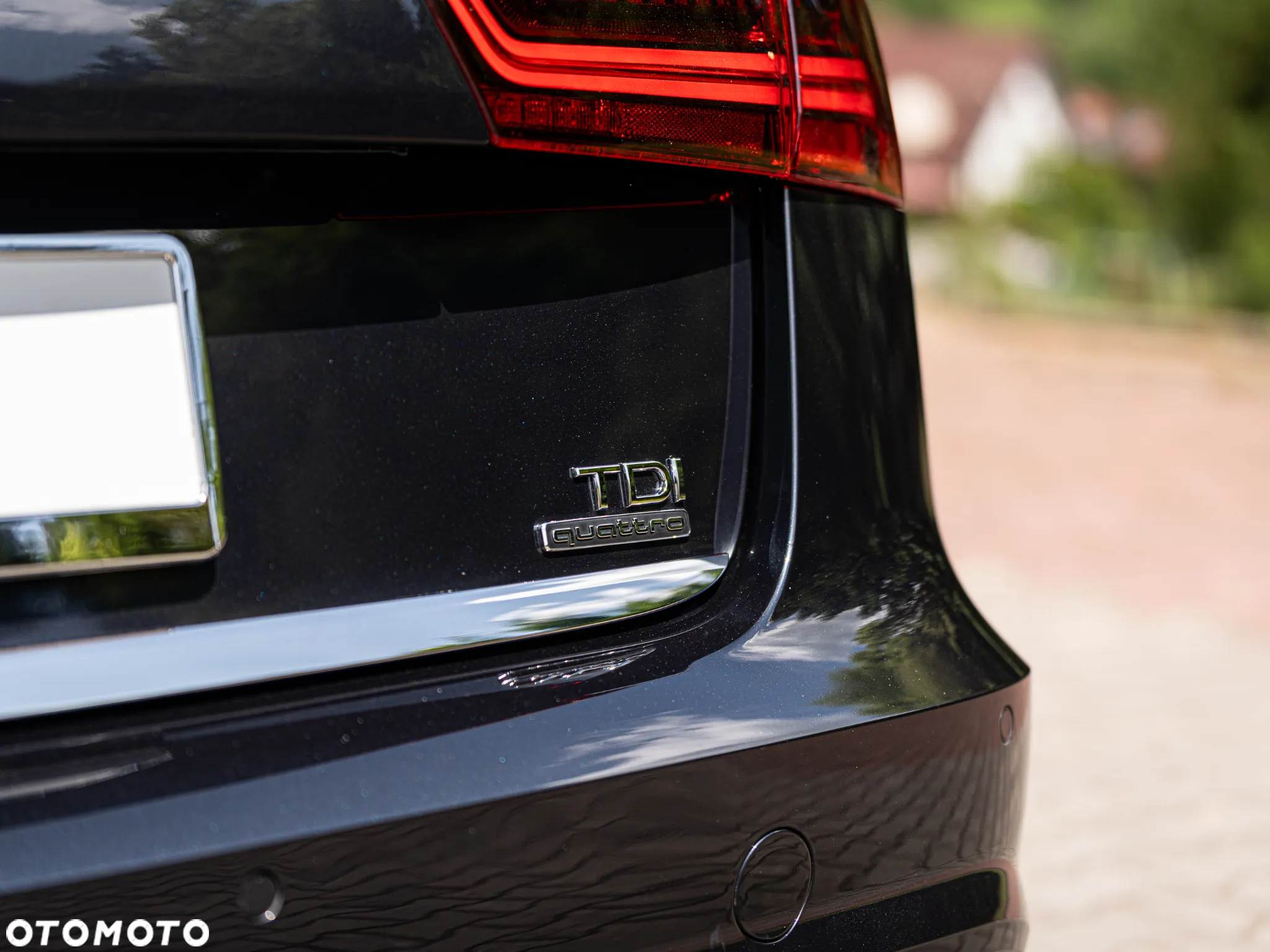 Audi A6 Avant 2.0 TDI quattro S tronic - 25