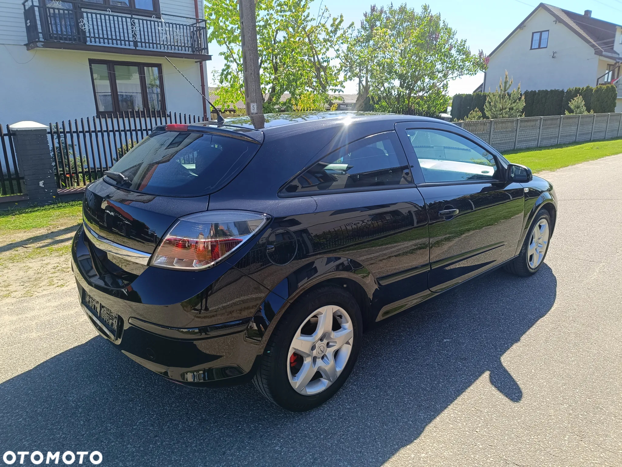 Opel Astra GTC 1.7 CDTI - 6