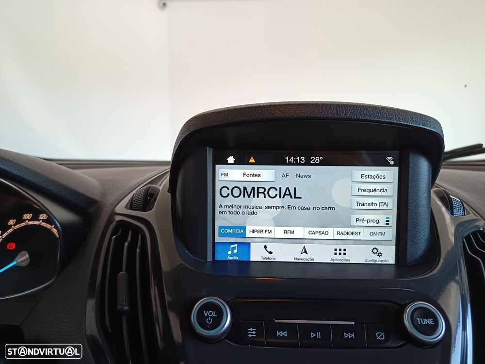 Ford Tourneo Courier 1.0 EcoBoost Titanium - 19