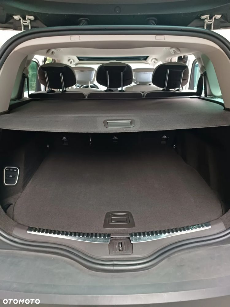 Renault Espace 1.6 dCi Energy Initiale Paris EDC - 16