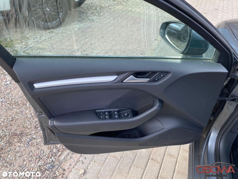 Audi A3 Sportback 1.6 TDI (clean diesel) Attraction - 32