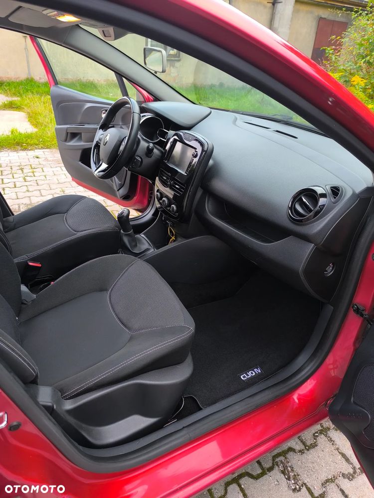 Renault Clio (Energy) TCe 90 Start & Stop INTENS - 14