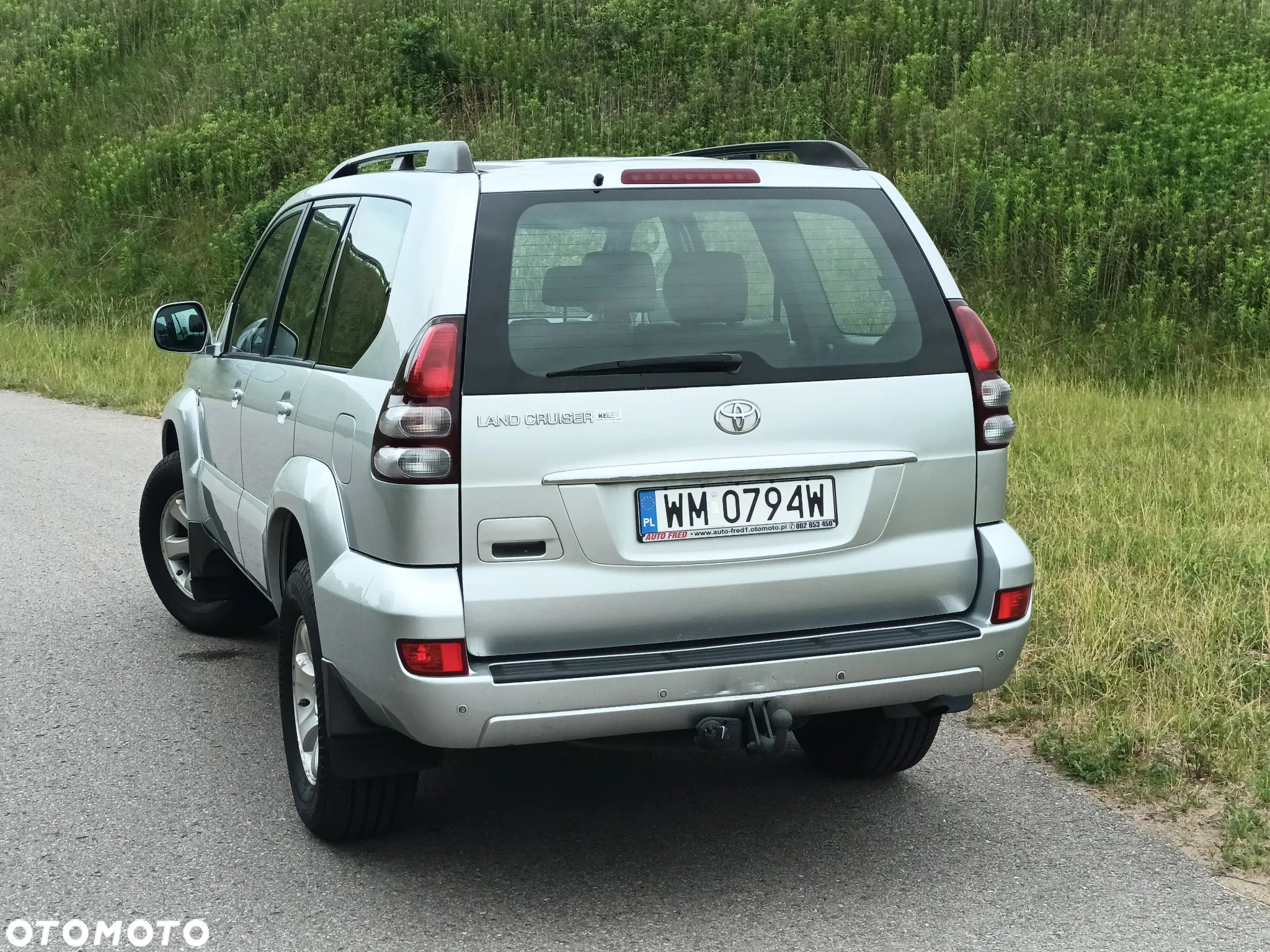 Toyota Land Cruiser - 14