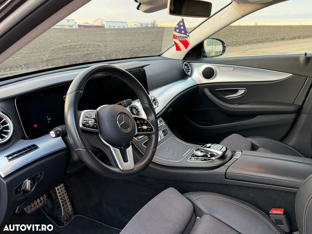 Mercedes-Benz E 300 d 9G-TRONIC Avantgarde - 17