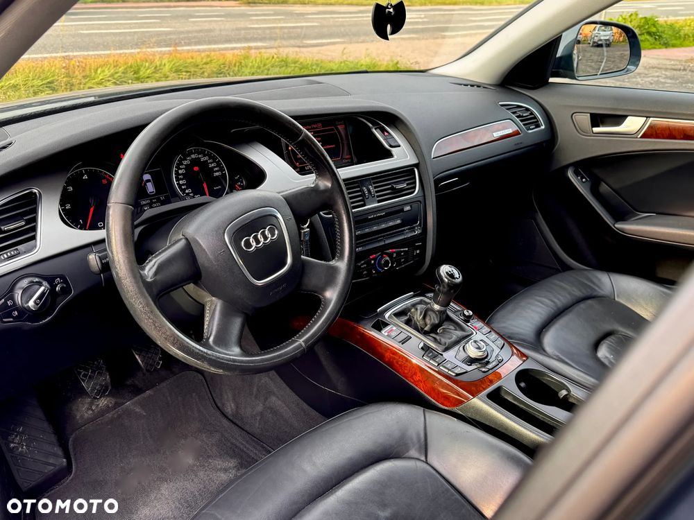 Audi A4 Avant 3.0 TDI DPF quattro Attraction - 22
