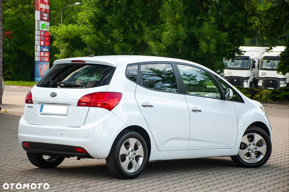 Kia Venga 1.4 CVVT Titanium Collection - 16