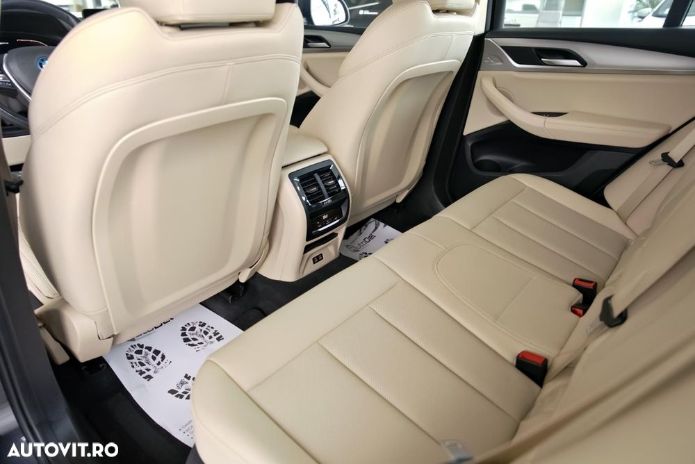 BMW X3 xDrive30e Aut. Luxury Line - 20