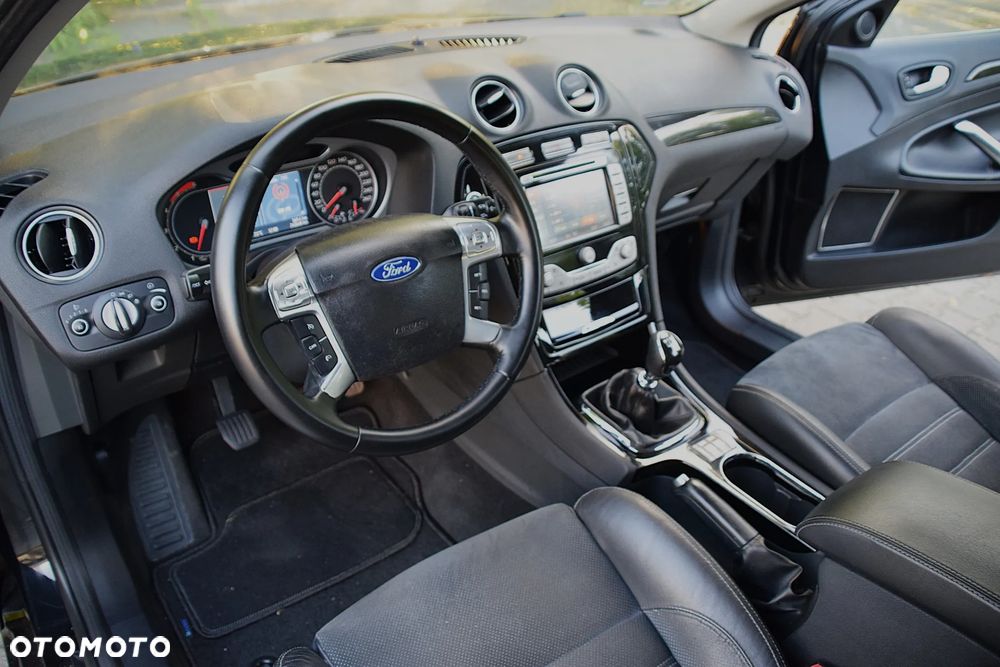 Ford Mondeo 2.0 TDCi Business Edition - 21