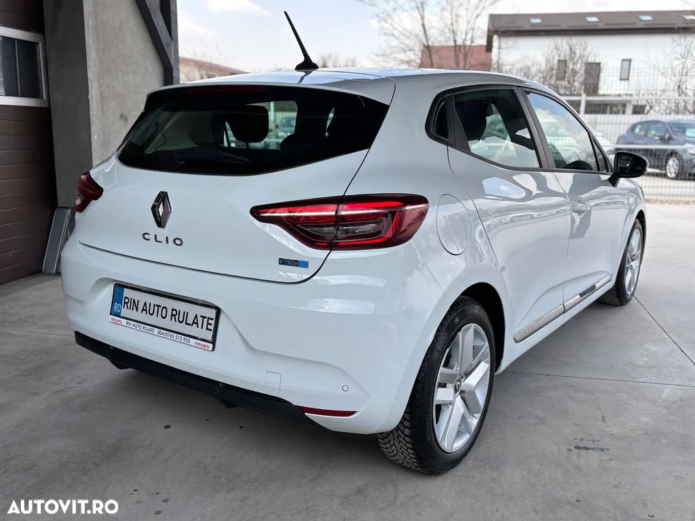 Renault Clio E-TECH 140 BUSINESS EDITION - 8