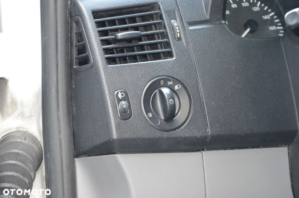 Mercedes-Benz SPRINTER 316 416 516 - 30