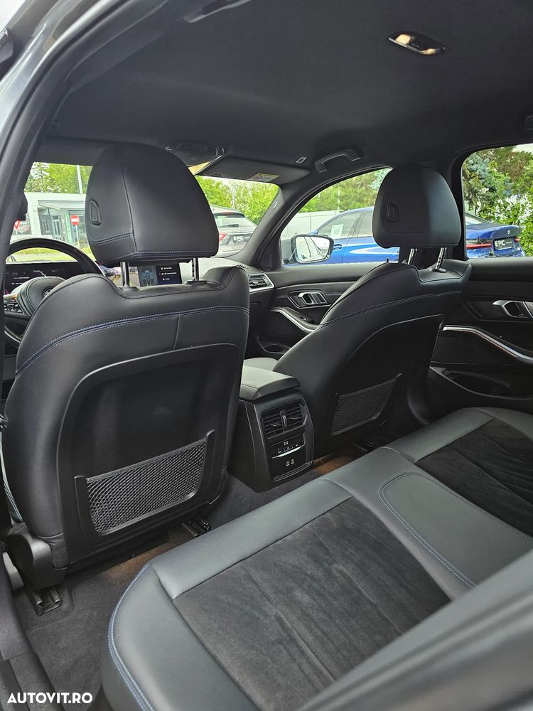 BMW Seria 3 320d xDrive AT MHEV - 29