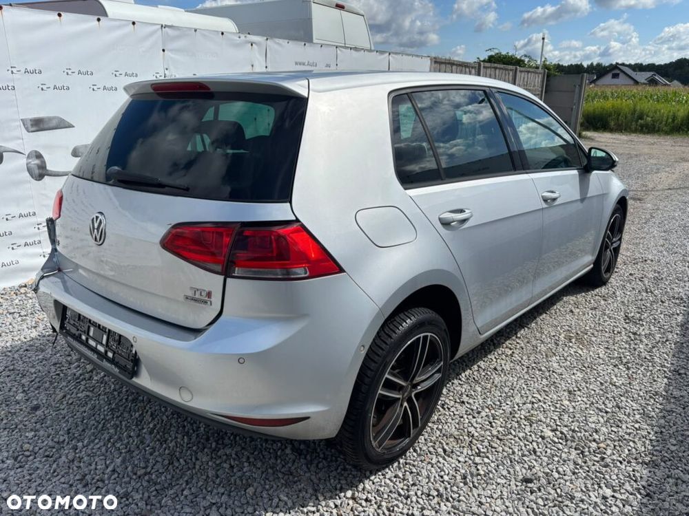 Volkswagen Golf 1.6 TDI DPF Trendline - 3