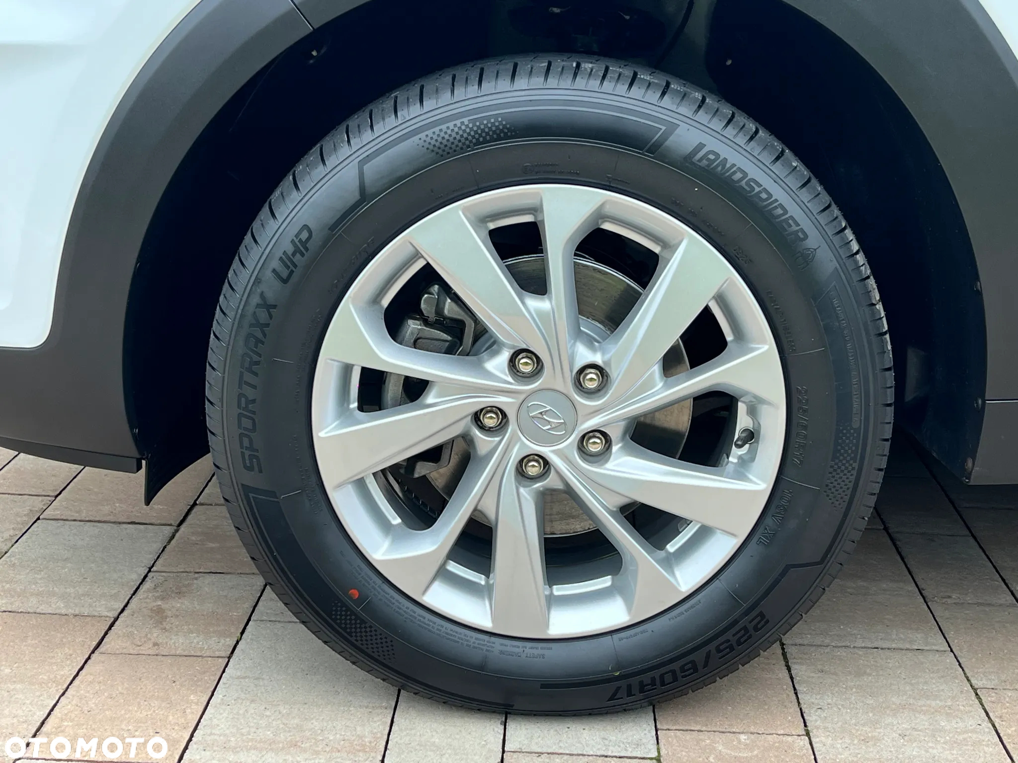 Hyundai Tucson 1.6 GDi 2WD Trend - 34