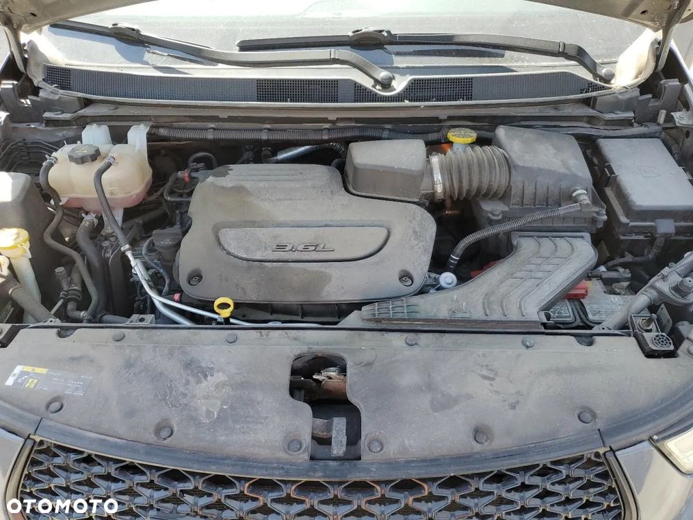 Chrysler Pacifica - 12
