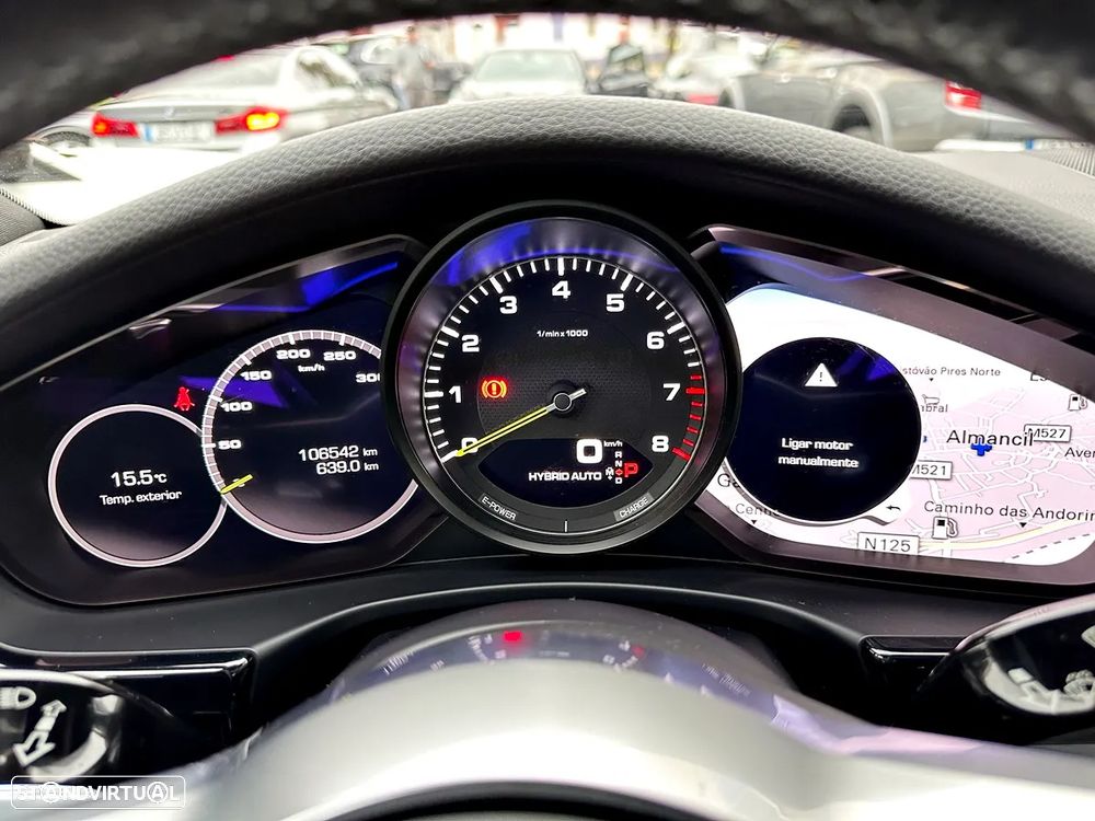 Porsche Panamera 4 E-Hybrid - 15