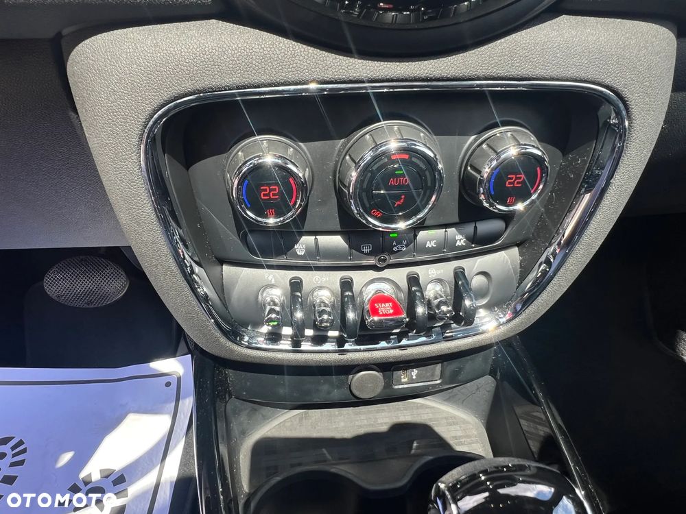 MINI Clubman - 22