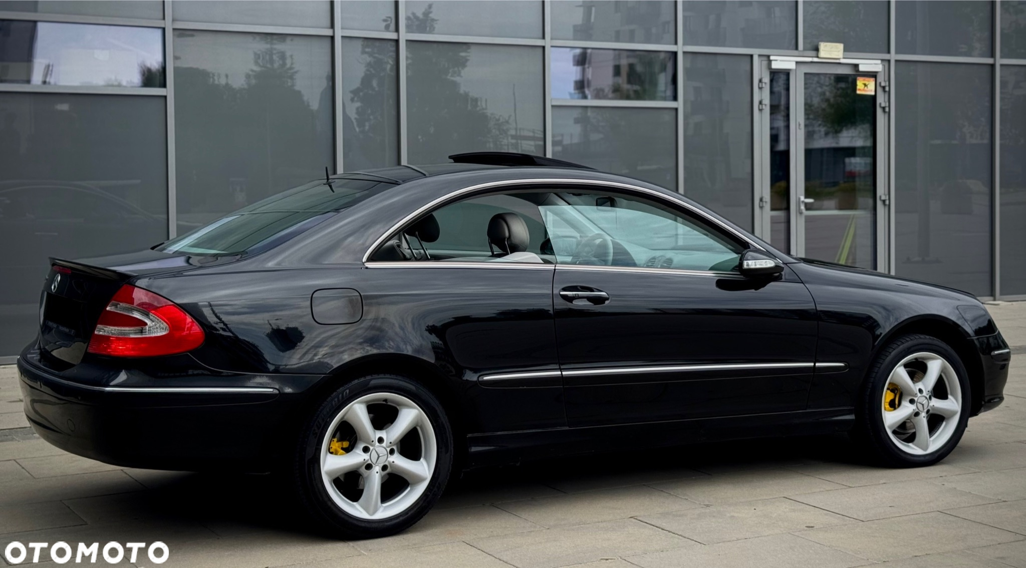 Mercedes-Benz CLK - 8