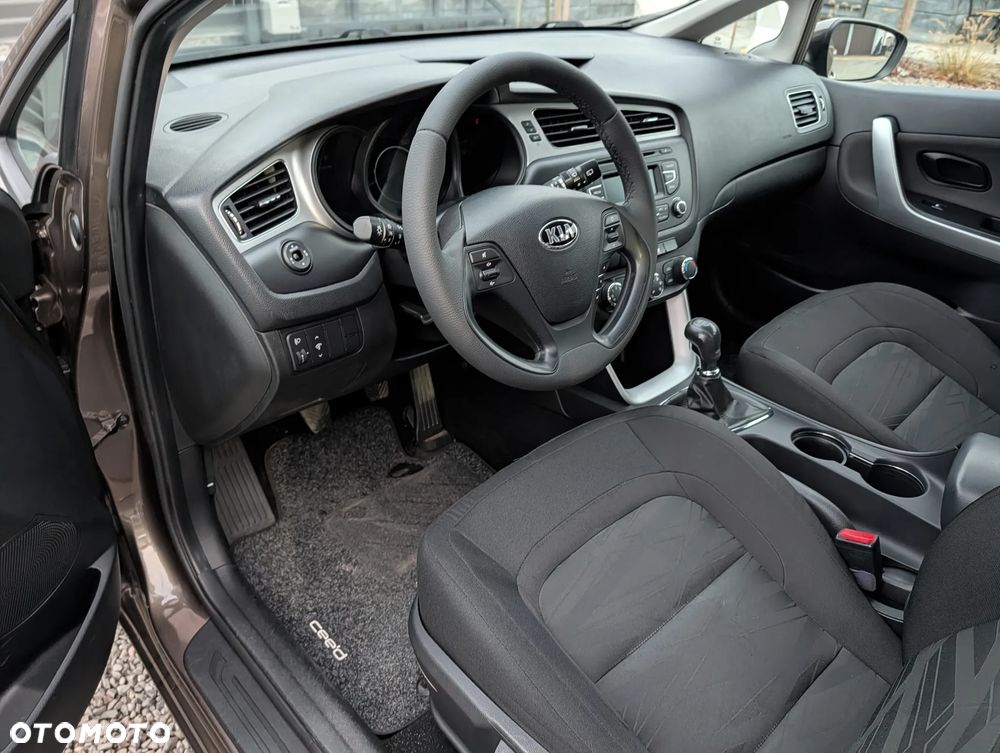 Kia Ceed 1.4 CVVT - 13