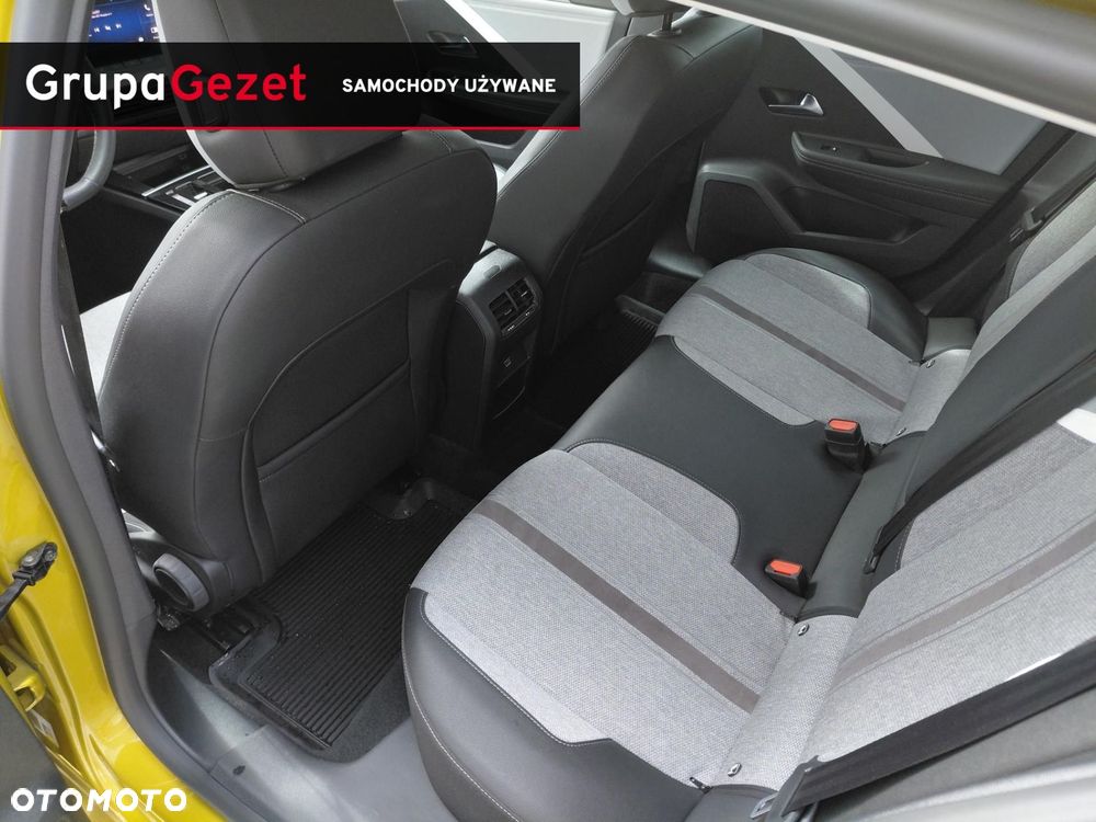 Opel Astra - 9