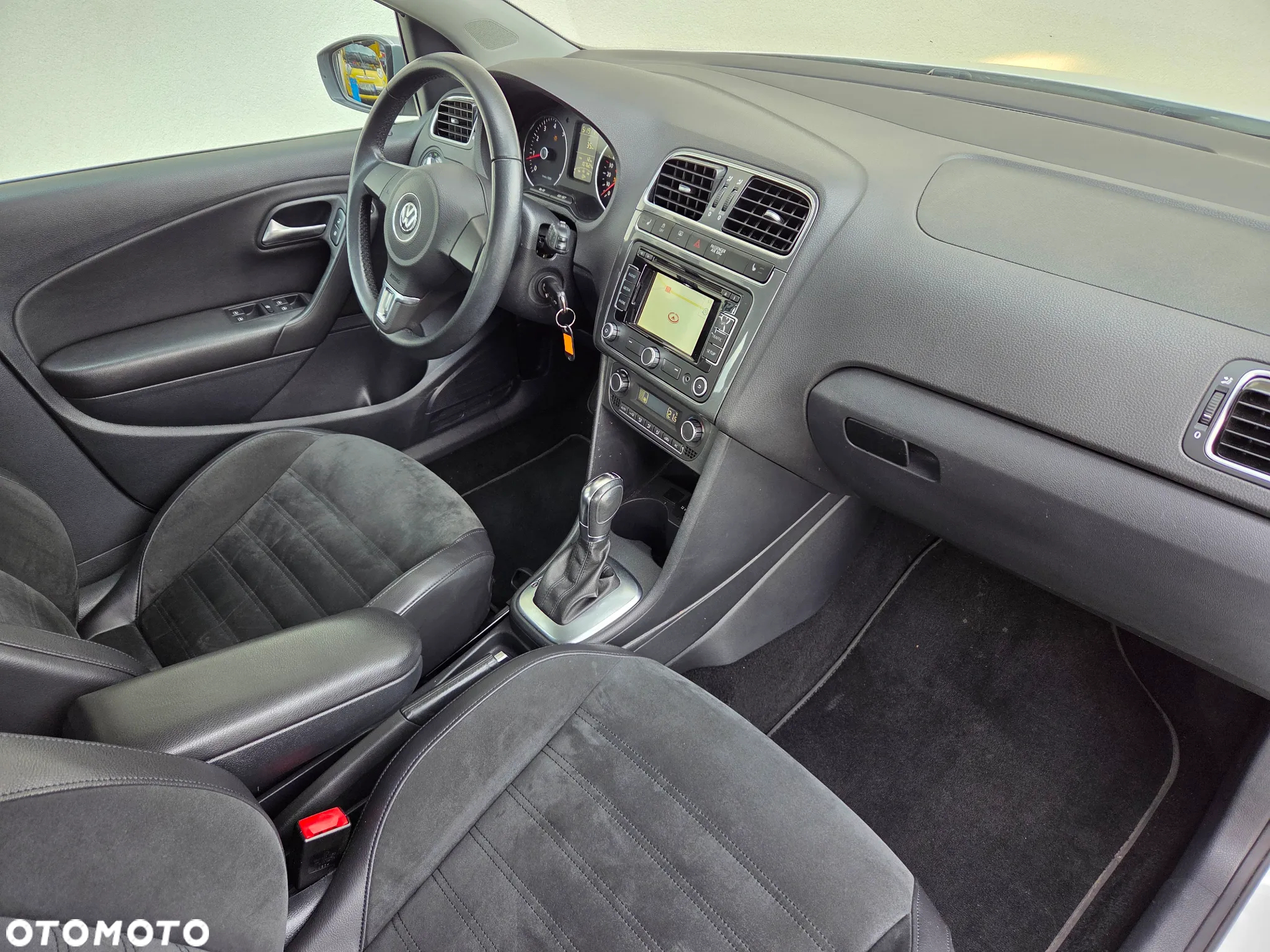 Volkswagen Polo - 10