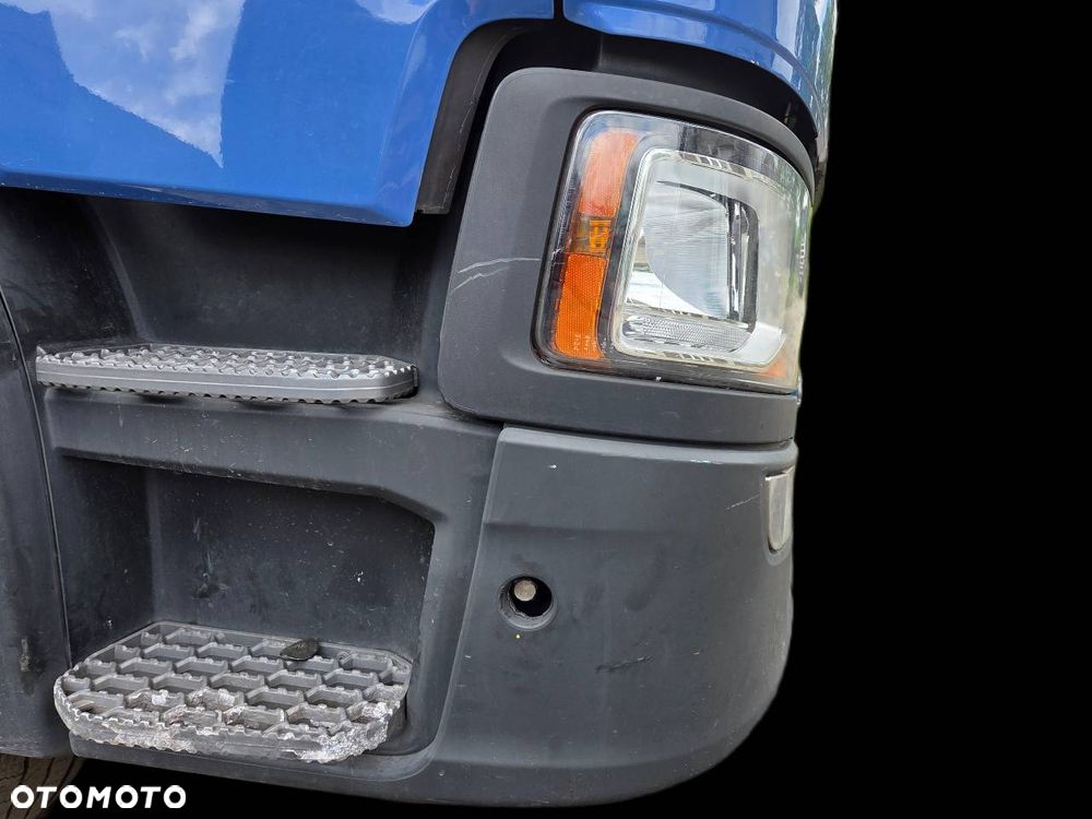 Scania S NGS lampa halogen stopnica prawa lewa nowy model oryginał - 1