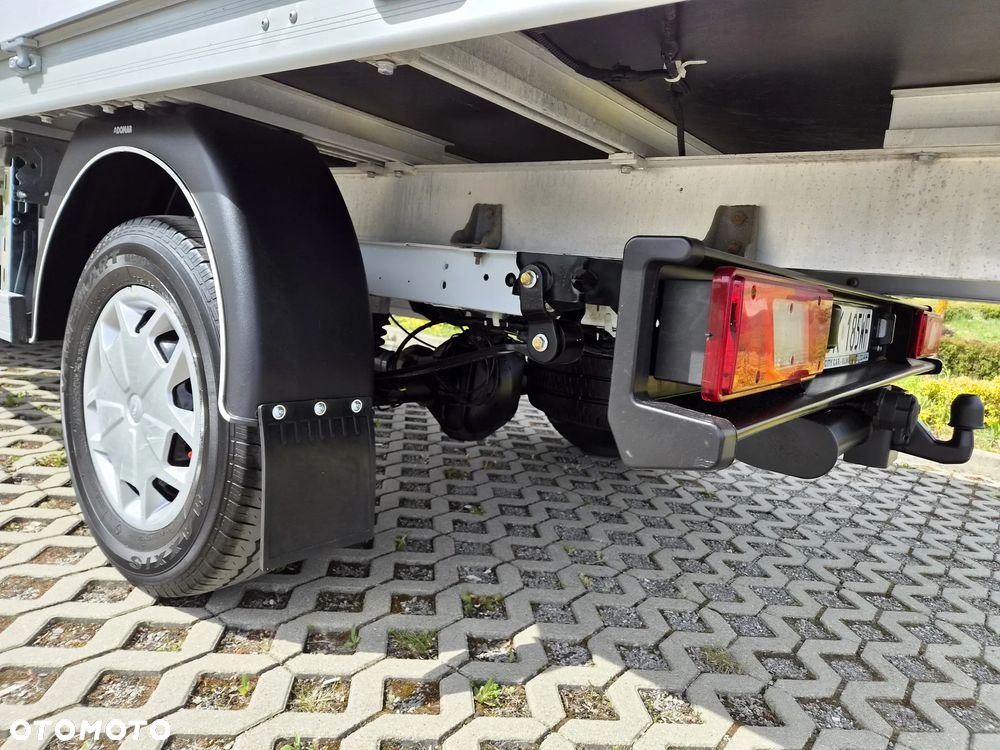 Ford Transit - 20