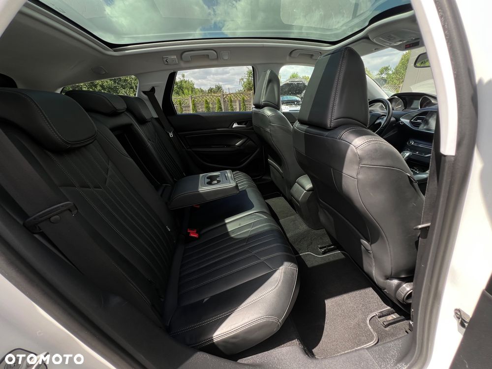 Peugeot 308 - 30