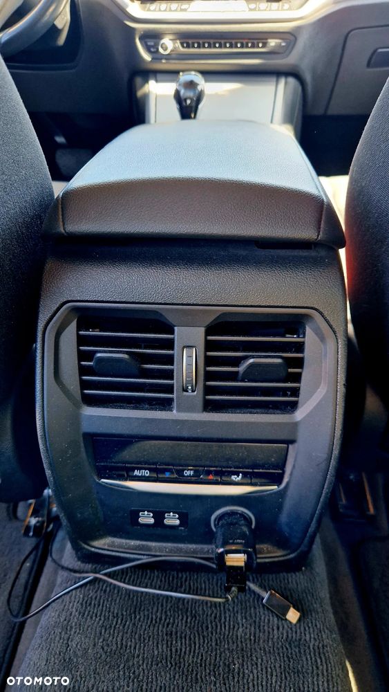 BMW Seria 3 318i Advantage - 8