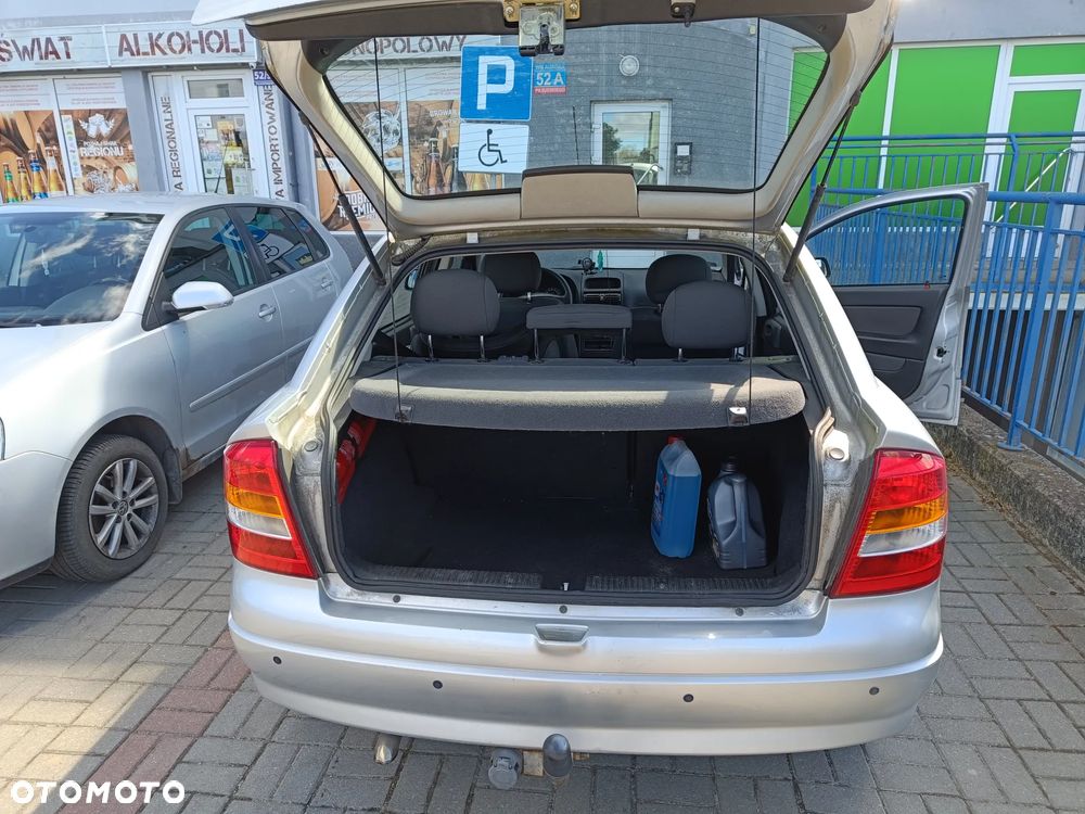 Opel Astra - 11