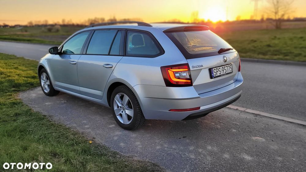 Skoda Octavia 1.6 TDI Ambition - 9