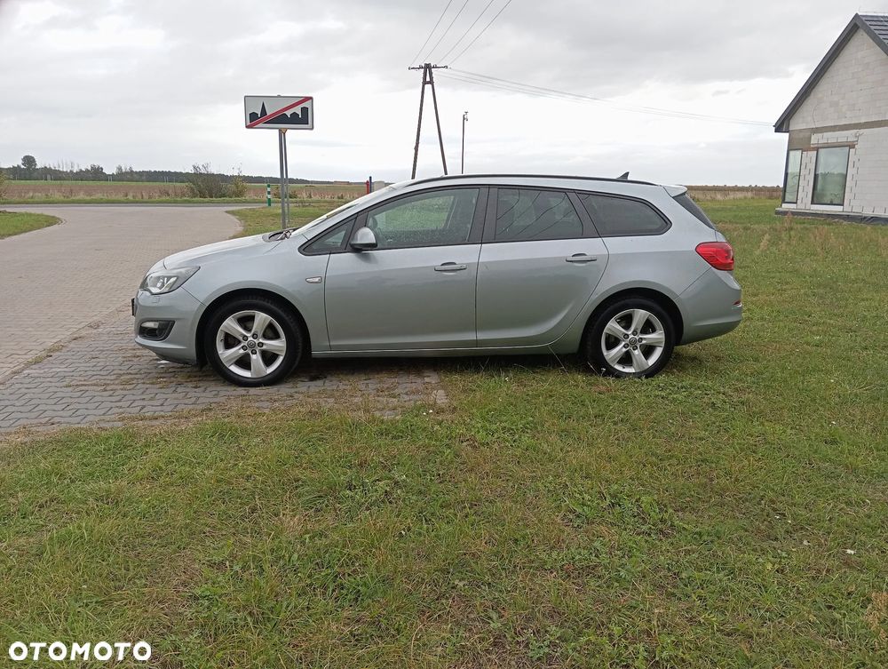 Opel Astra 1.6 CDTI DPF ecoFLEX Start/Stop Edition - 4