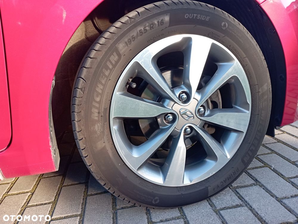 Hyundai i20 - 18