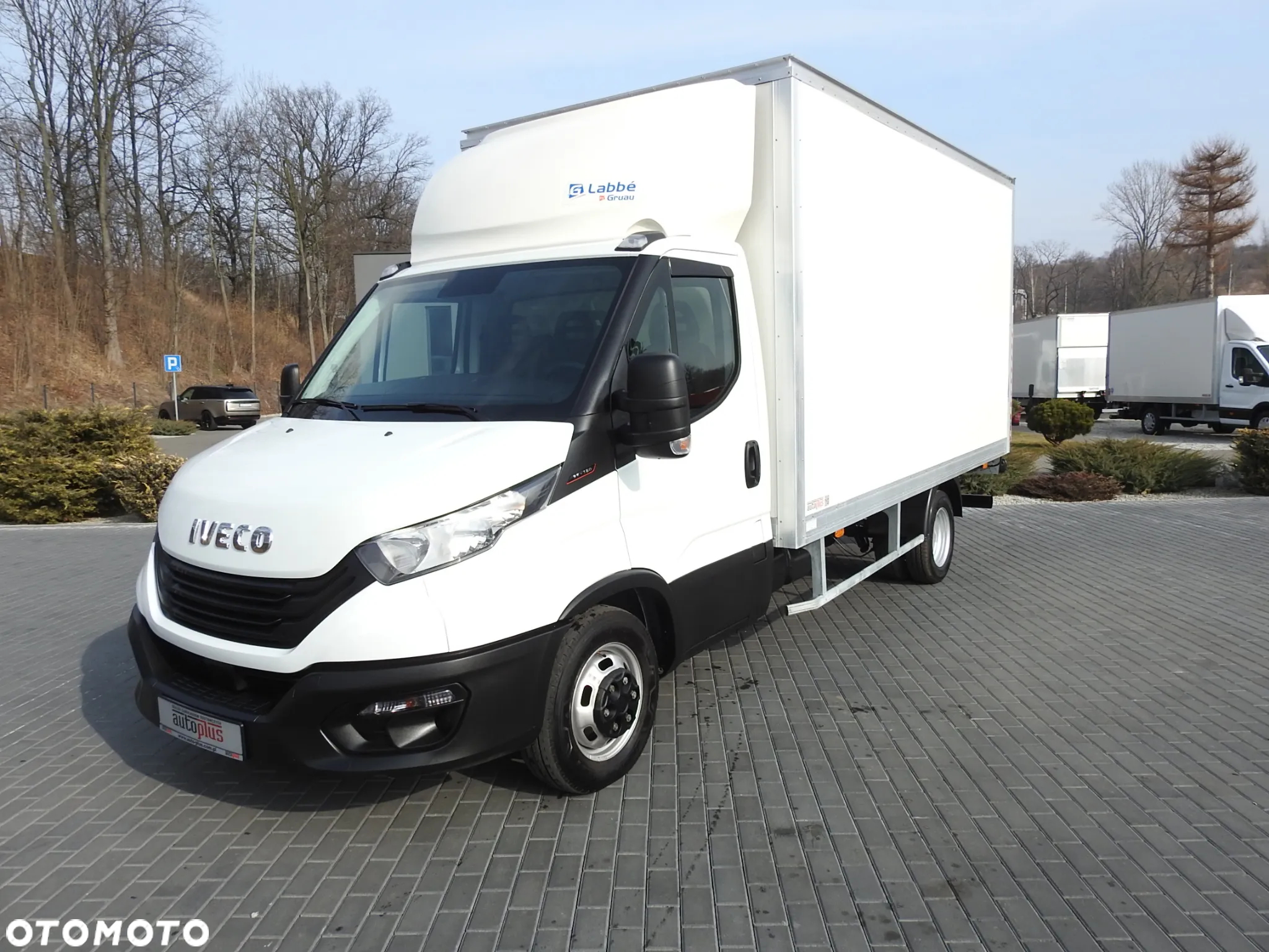 Iveco DAILY 35C16 KONTENER WINDA 8 PALET TEMPOMAT BLIŹNIACZE KOŁA KLIMATYZACJA 160KM [ 732294 ] - 19