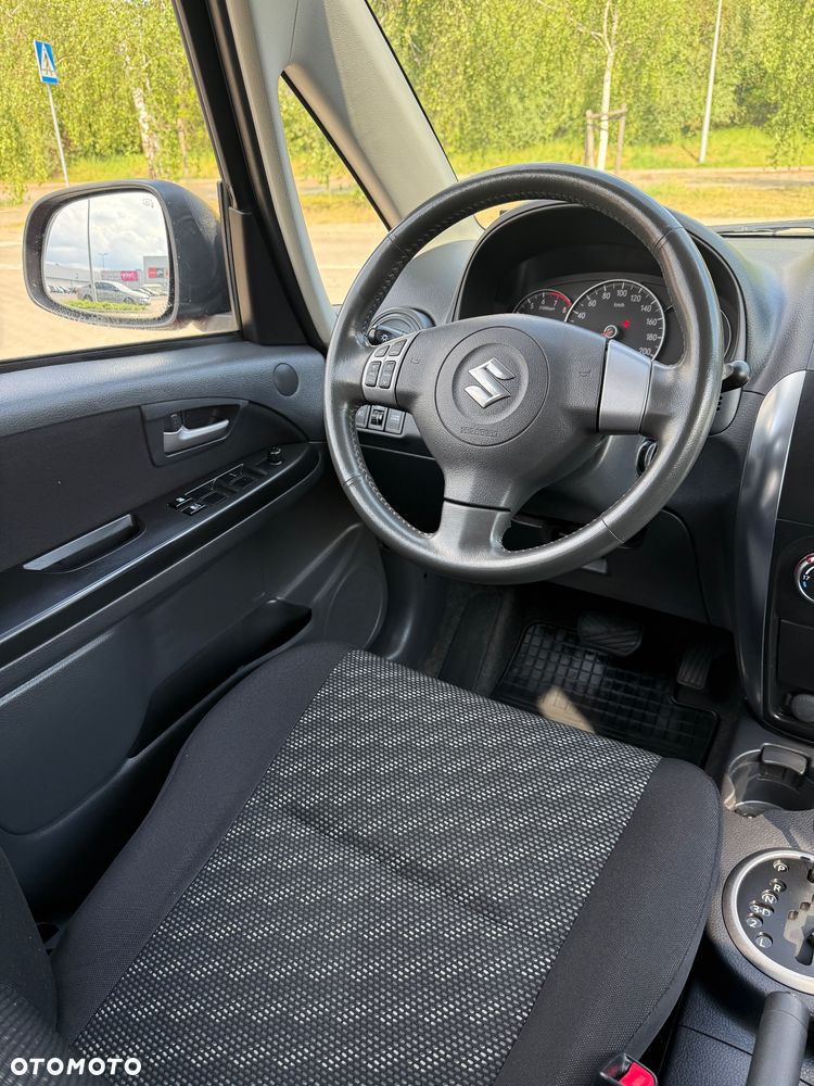 Suzuki SX4 1.6 GS / Premium - 19